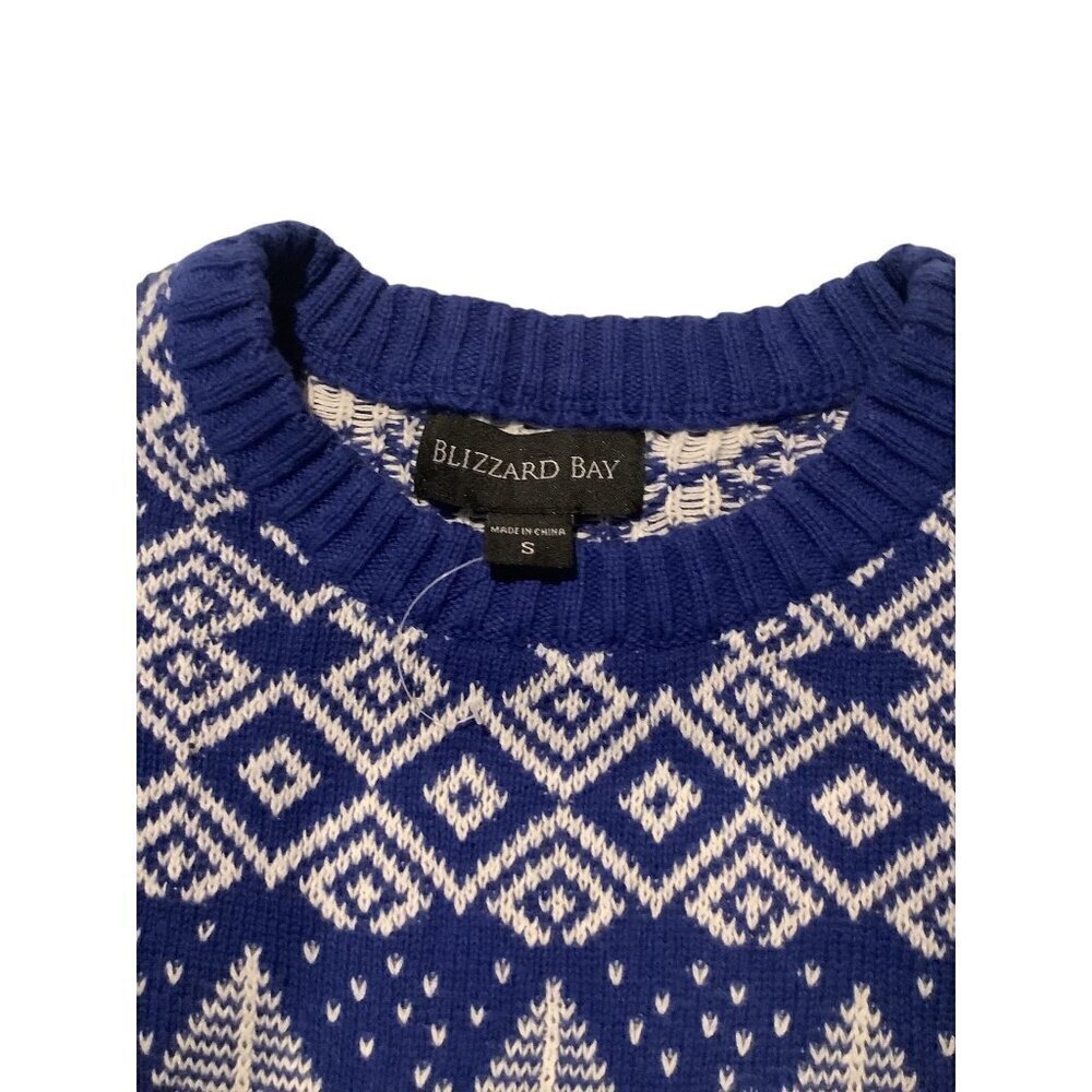 Blizzard Bay Llama Blue & White Christmas Sweater - Picture 4 of 9